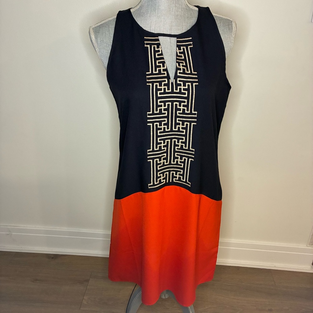 Thml by Anthropologie Abriana colorblock embroidered shift dress. Size M